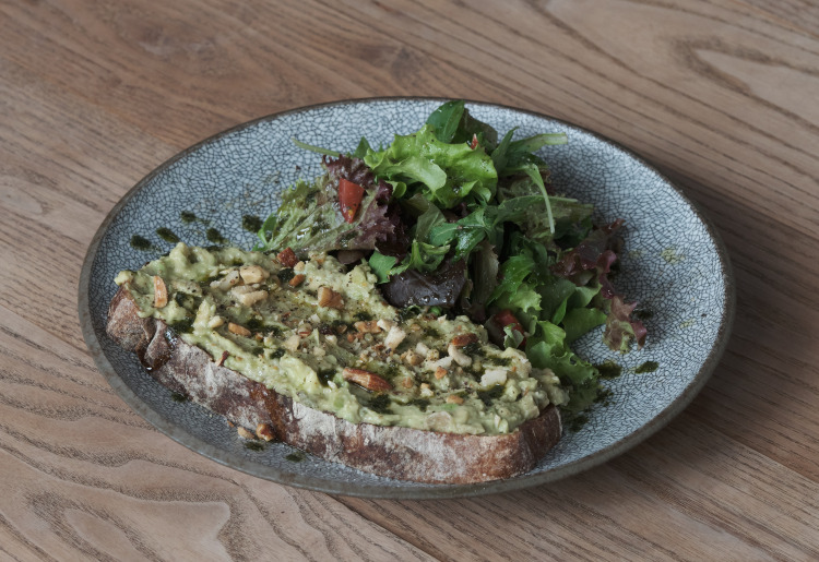 ▼アボカドトースト Avocado Toast Plate
